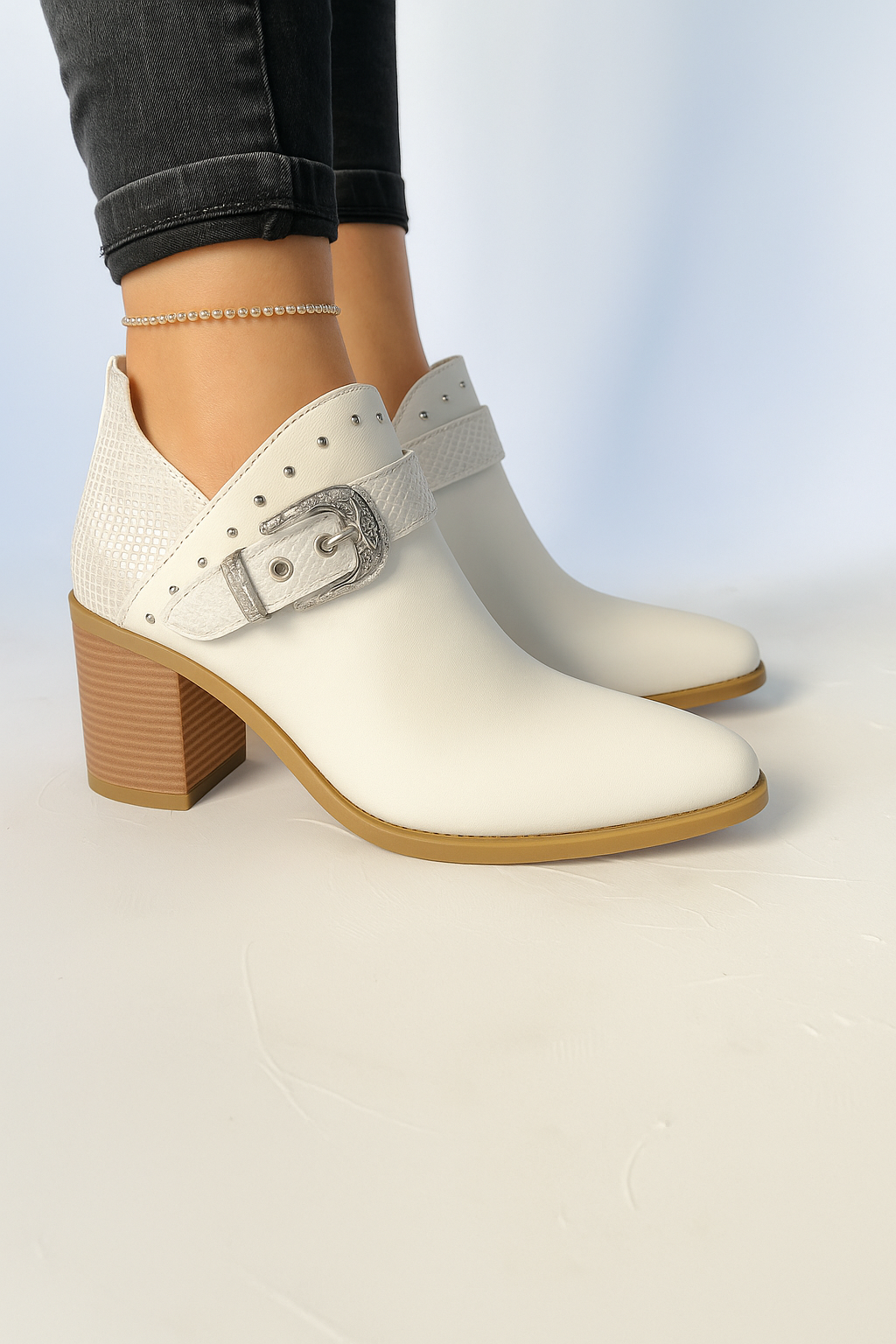 Botin Zol Nude