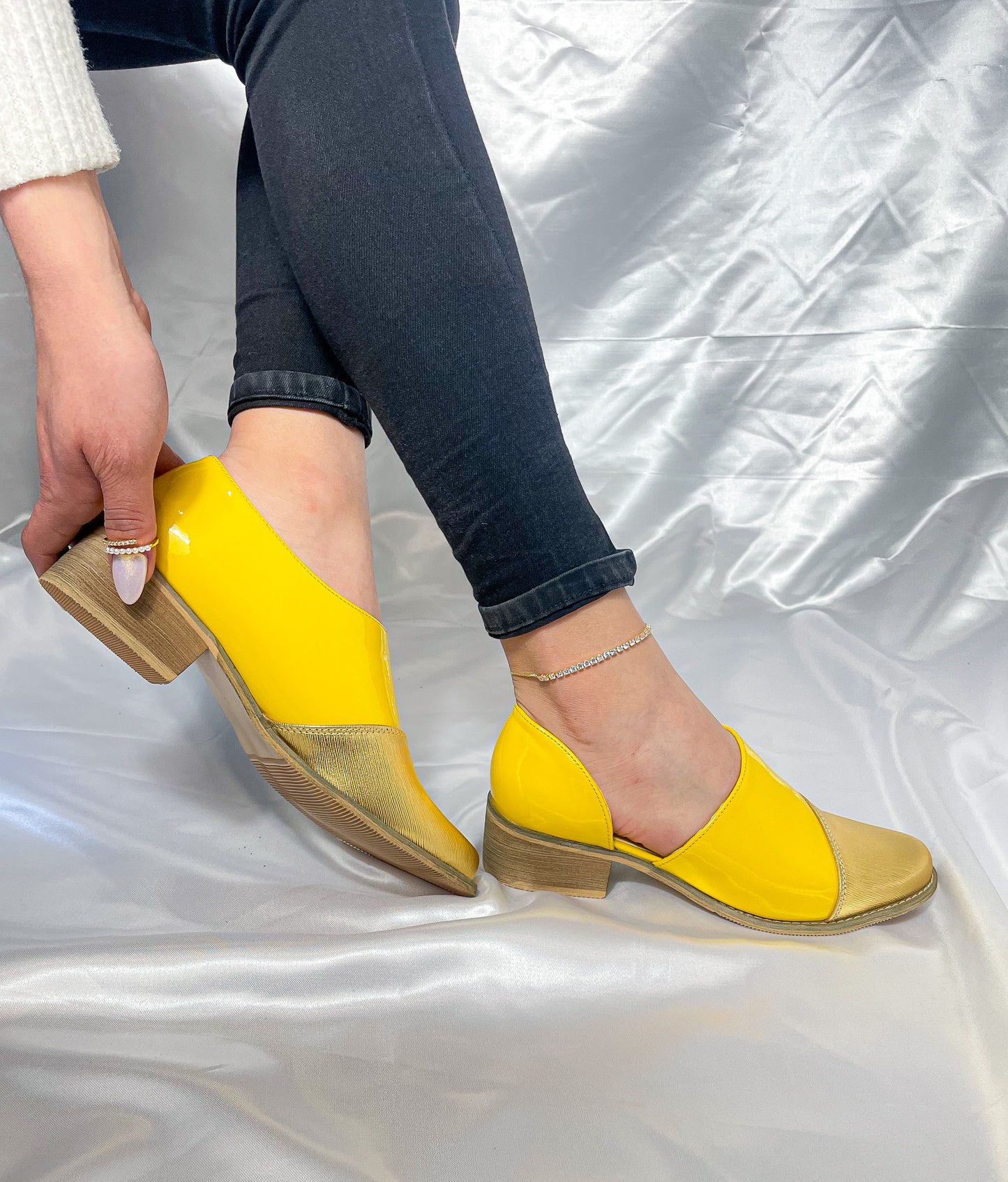 Zapatos Lulu amarillo