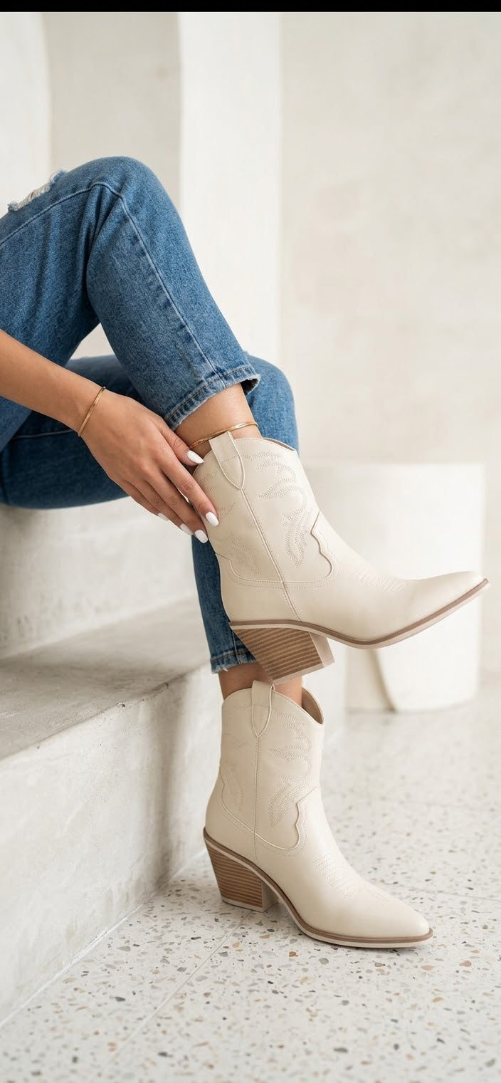 Botín Texan Gloria color blanco  (pre venta)