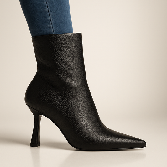Botin Femme Negro en fondo blanco