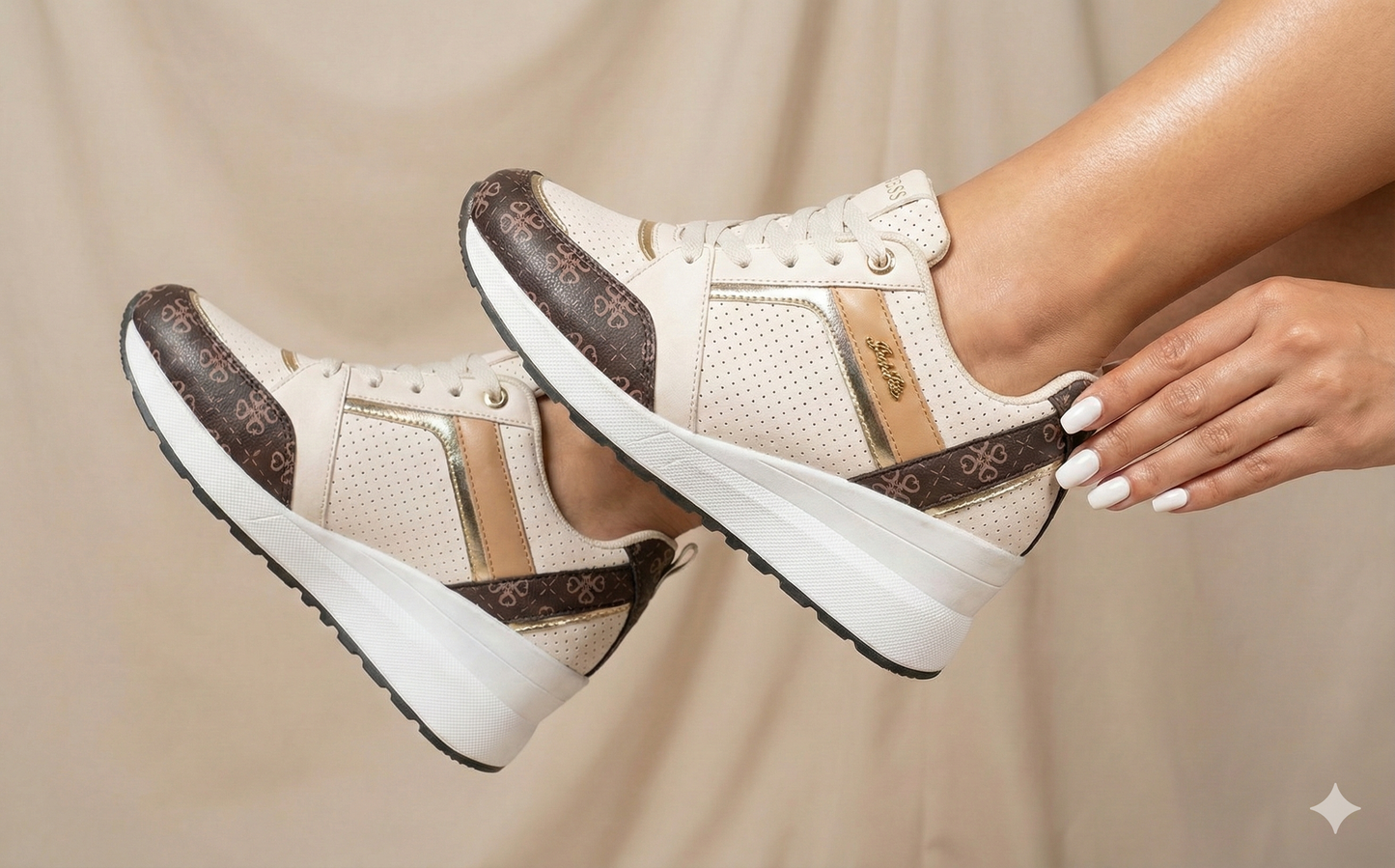 Zapatillas Loui Beige