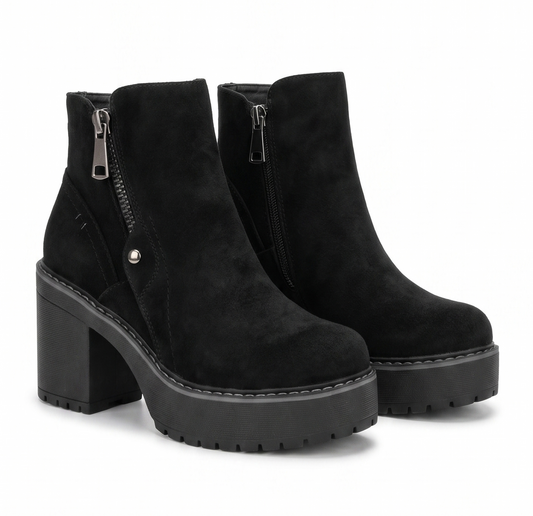 Botin negro con plataforma de reno forrado