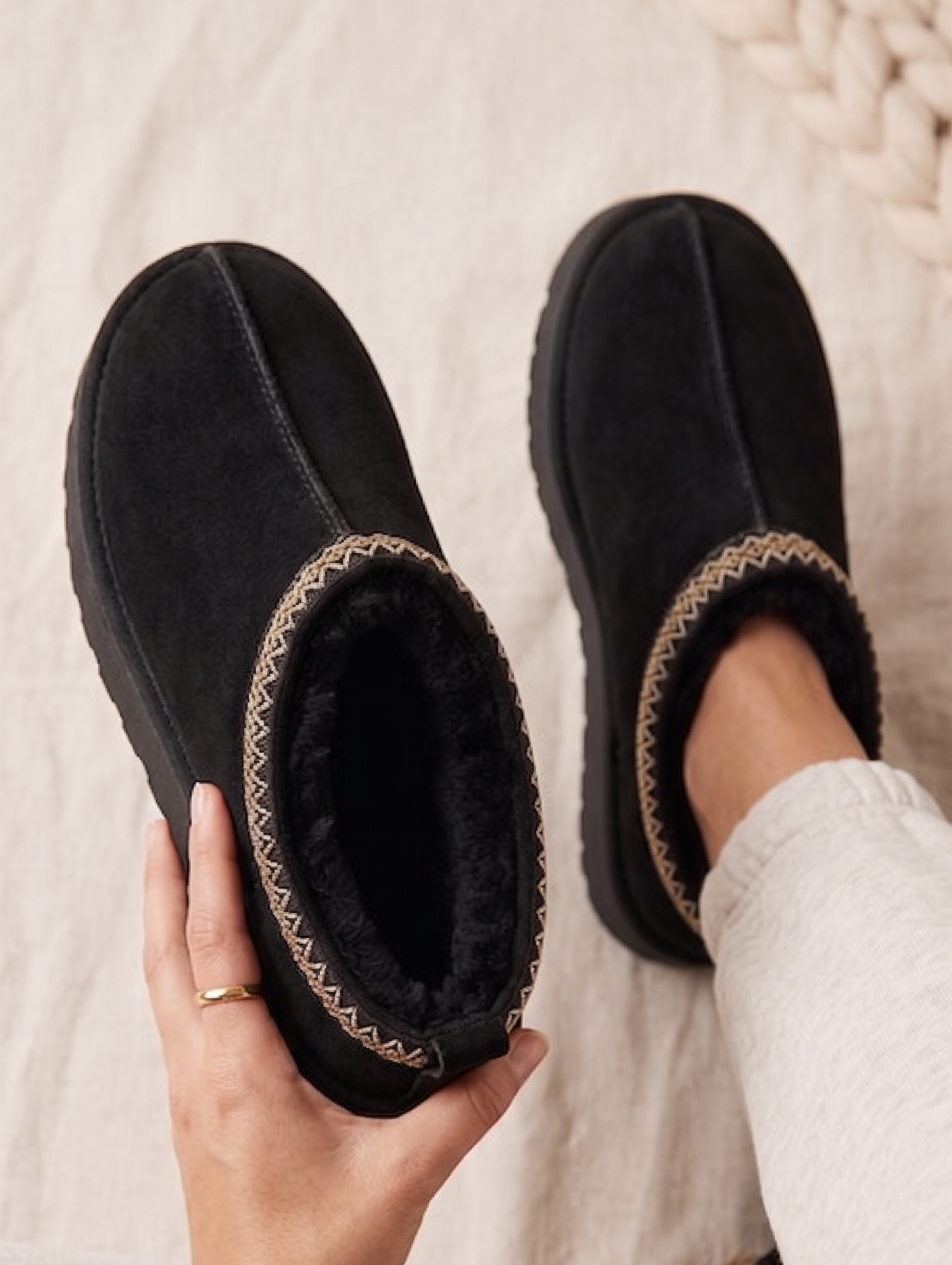 Pantubota chiporro tipo Slippers Negro